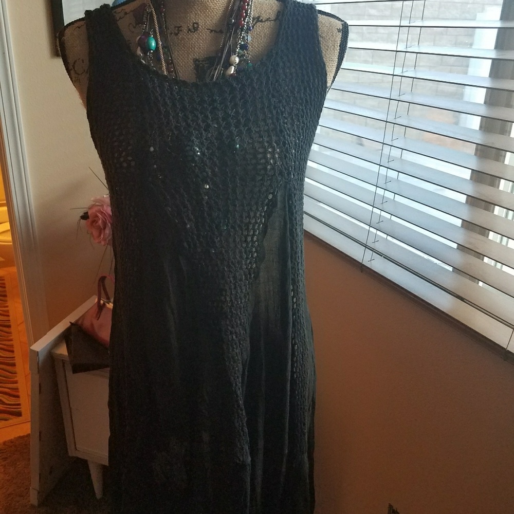 Cover Up - Picture 2 of 4